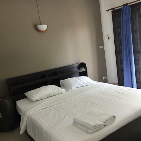 Escobar Guesthouse Jomtien Beach Zewnętrze zdjęcie