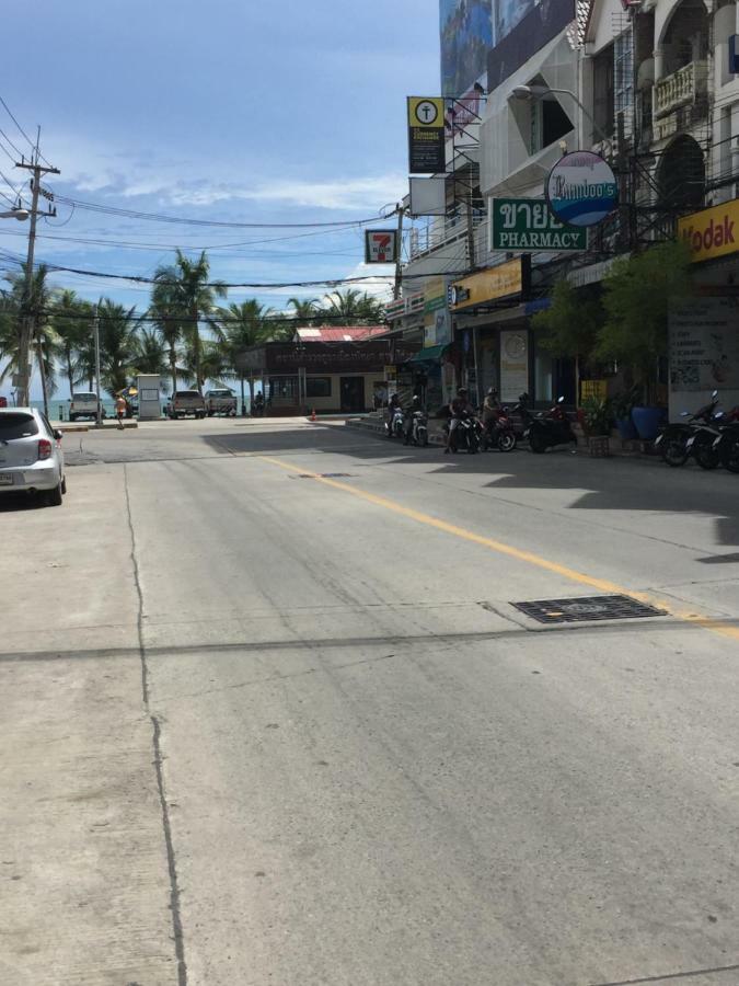 Escobar Guesthouse Jomtien Beach Zewnętrze zdjęcie