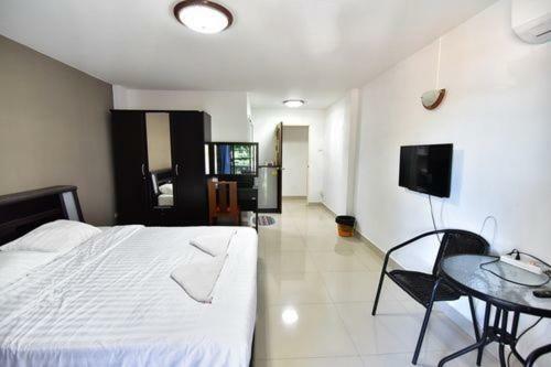Escobar Guesthouse Jomtien Beach Zewnętrze zdjęcie