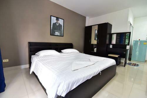 Escobar Guesthouse Jomtien Beach Zewnętrze zdjęcie